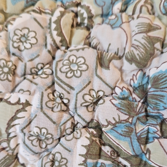 Pottery Barn Neena Floral Teal Green Quilted Tie Backs Standard Pillow Sham Set